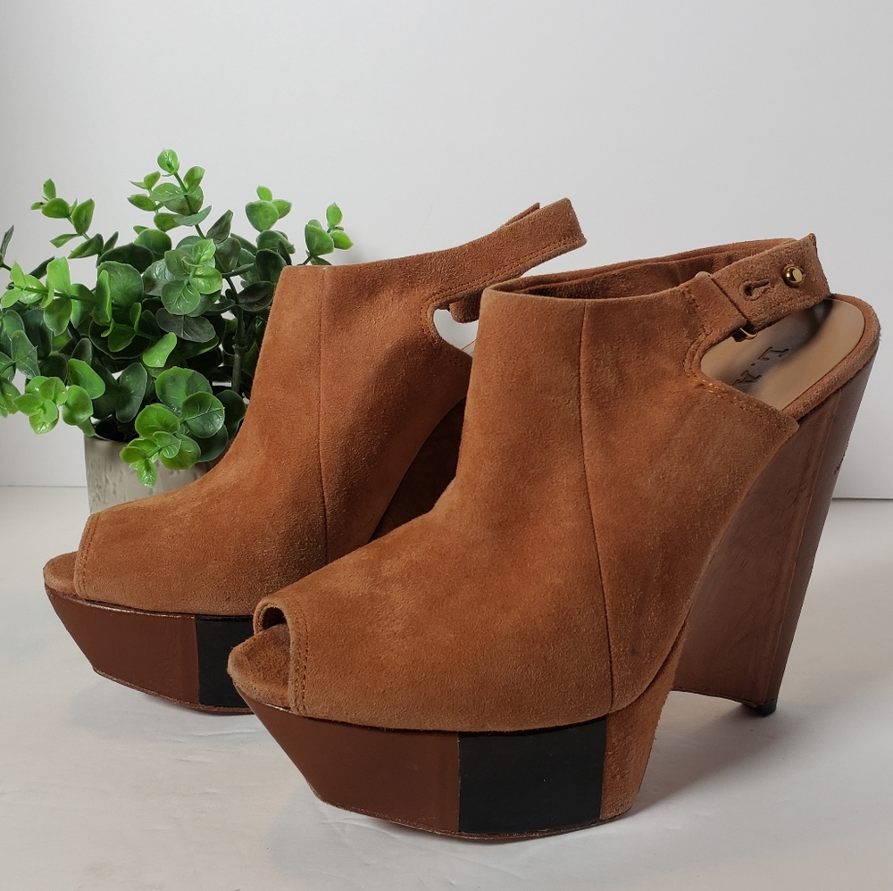 L.A.M.B. Tan Leather Wegde Booties, Size 7